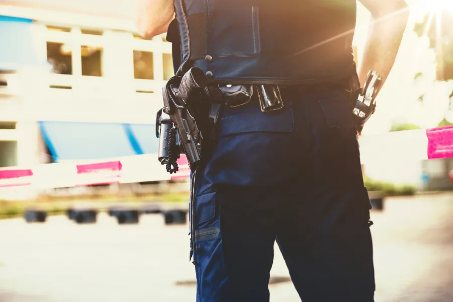 How Corporate Security Guards Manage High-Risk Situations Los Angeles, CA How Corporate Security Guards Manage High-Risk Situations Los Angeles, CA